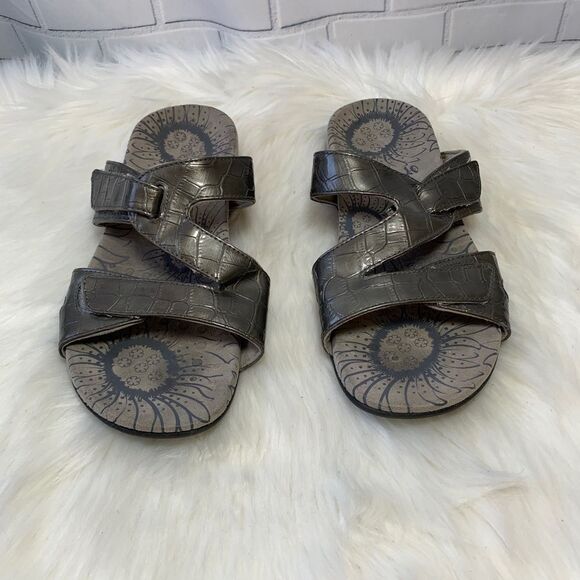 Vionic Lauren Bronze Embossed Sandals Size 7 - Picture 3 of 6